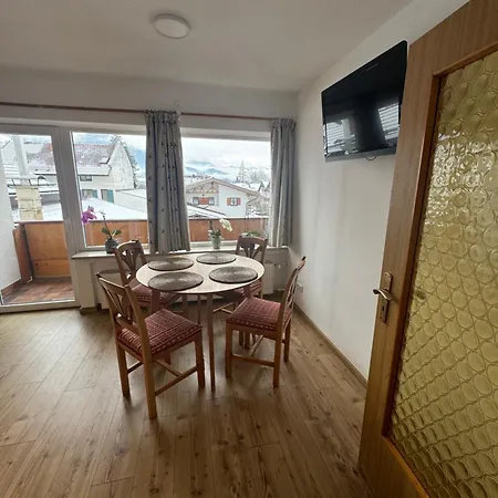 Pfanzelter Γκάρμις-Παρτενκίρχεν